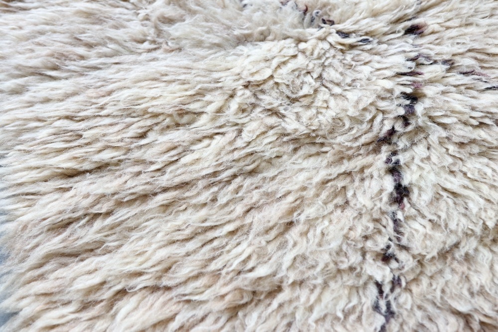 LIGHT YEARS(ライト イヤーズ)