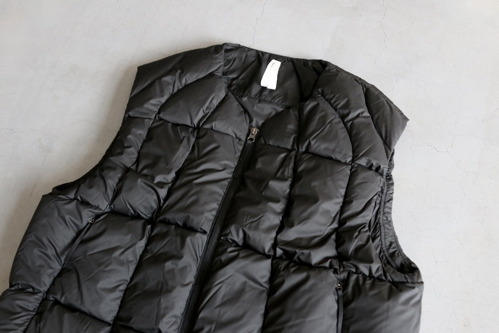 GOLDWIN 0 (ɥ ) "Three-Dimensional Down Light Vest"