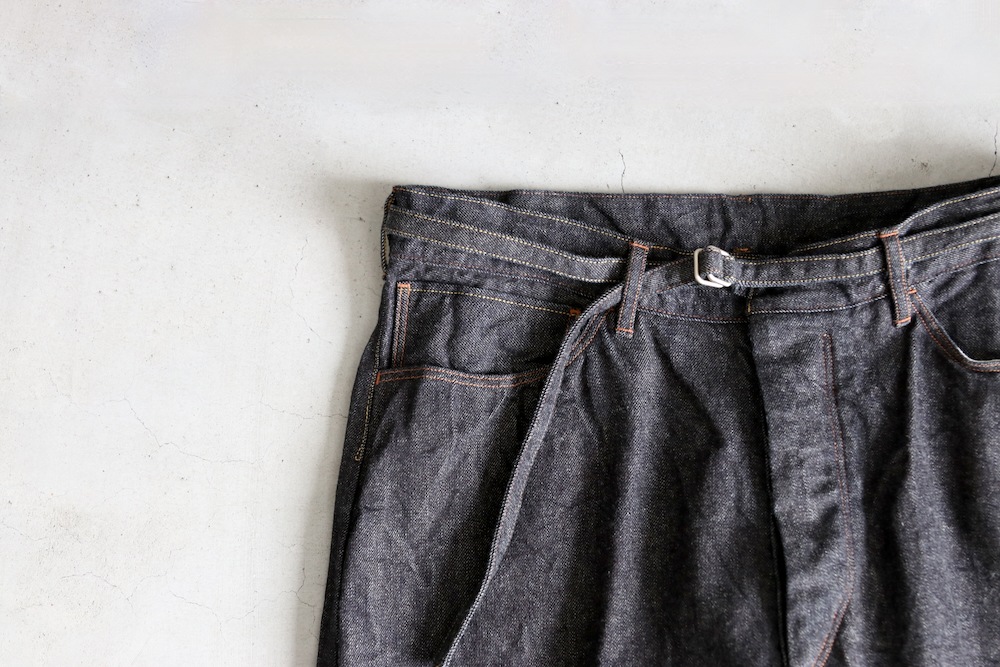 blurhms(�֥顼�ॹ) "12.9oz Denim Narrow Belted Pants"