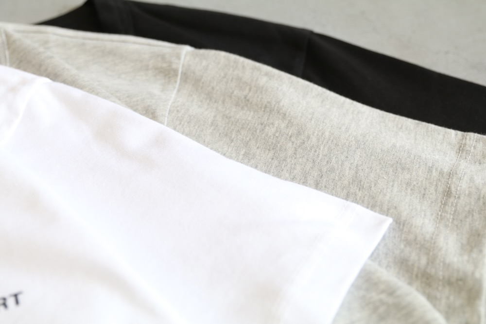 COMME des GARCONS SHIRT(���� �� ����륽�� �����) "Cotton Jersey Plain with Printed "CDG SHIRT" Logo On Chest S/S TEE FO-T026-051"