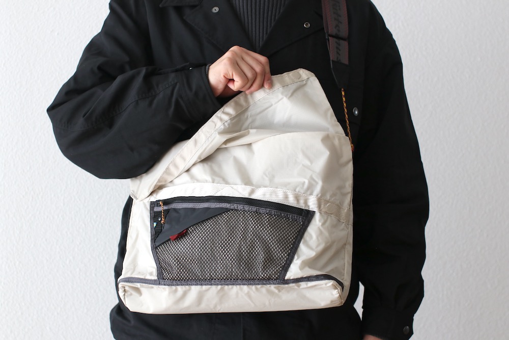[10% > 25%OFF] KLATTERMUSEN(����å���ࡼ����) "Grid Messenger Bag"