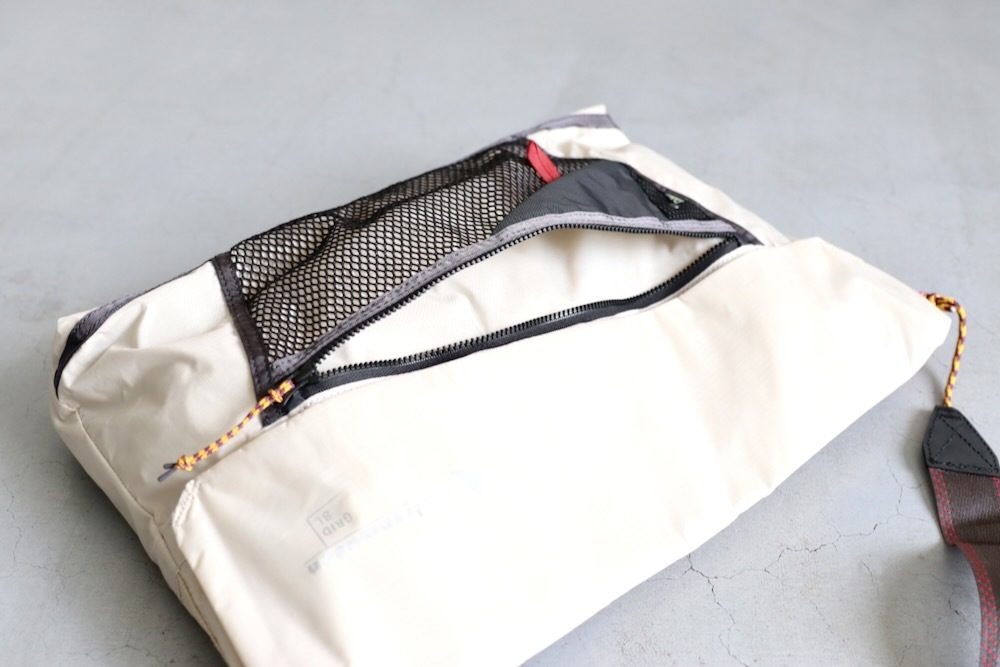 [10% > 25%OFF] KLATTERMUSEN(����å���ࡼ����) "Grid Messenger Bag"