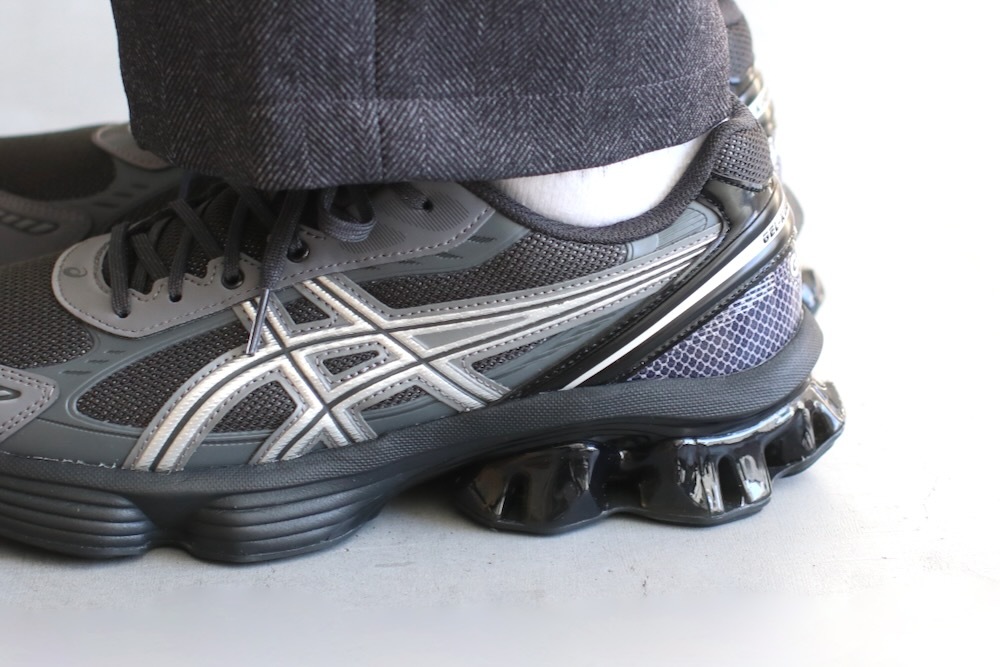 ASICS (アシックス) 