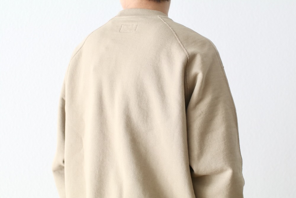 Unlikely Split Raglan Sleeve Crew スウェット Unlikely UNLIKELY SPLIT RAGLAN SLEEVE CREW – NCNR WEB STORE