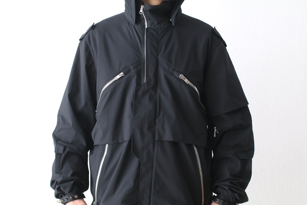 ACRONYM(˥) "J1WB-E Encapsulated Nylon Interpose Jacket"