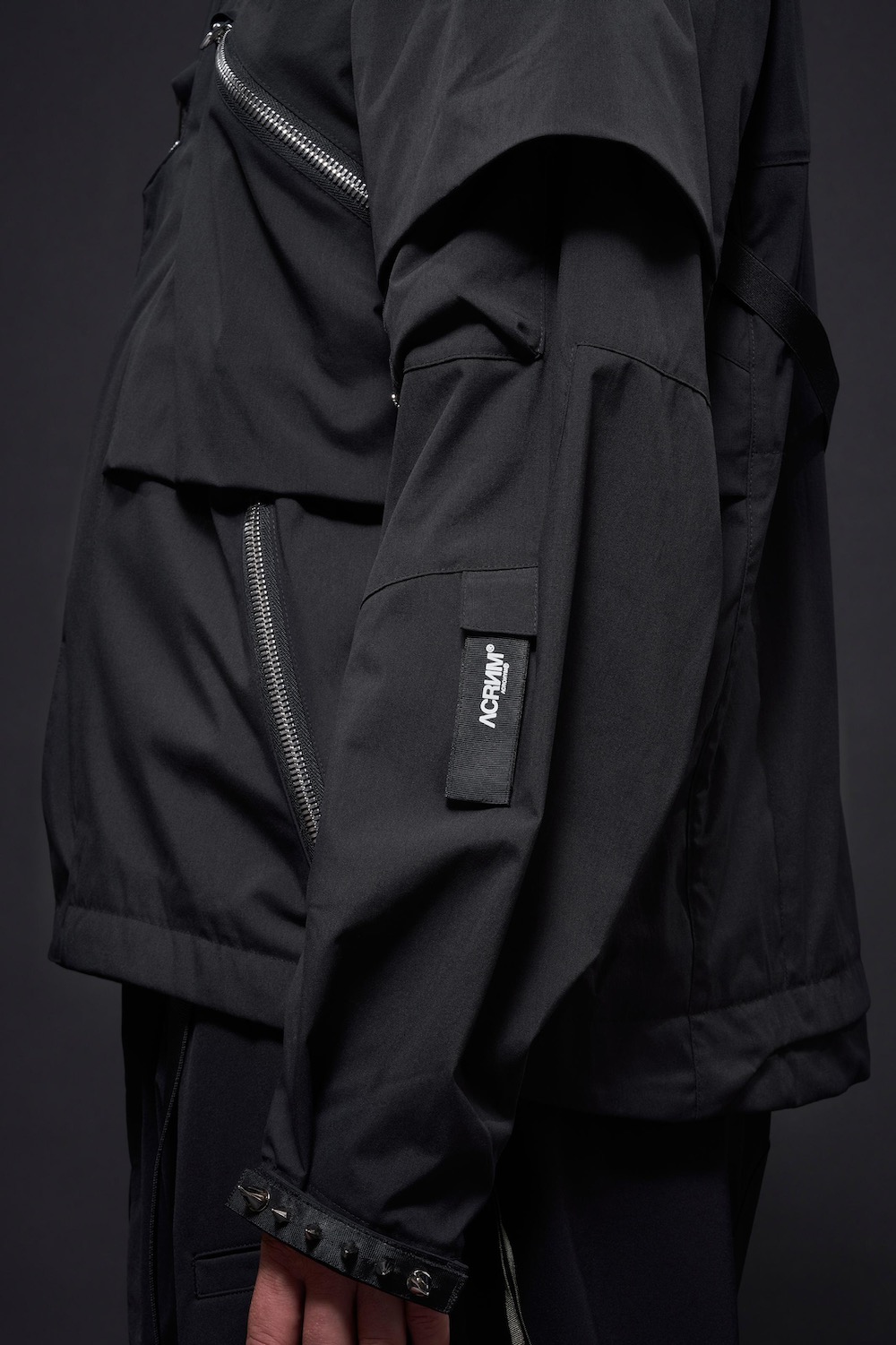 ACRONYM(˥) "J1WB-E Encapsulated Nylon Interpose Jacket"