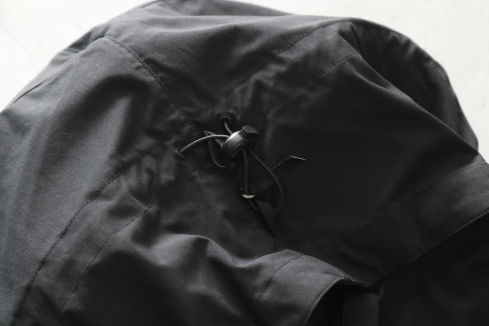 ACRONYM(˥) "J1WB-E Encapsulated Nylon Interpose Jacket"