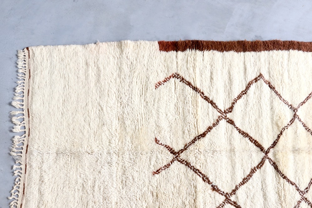 LIGHT YEARS(ライト イヤーズ)