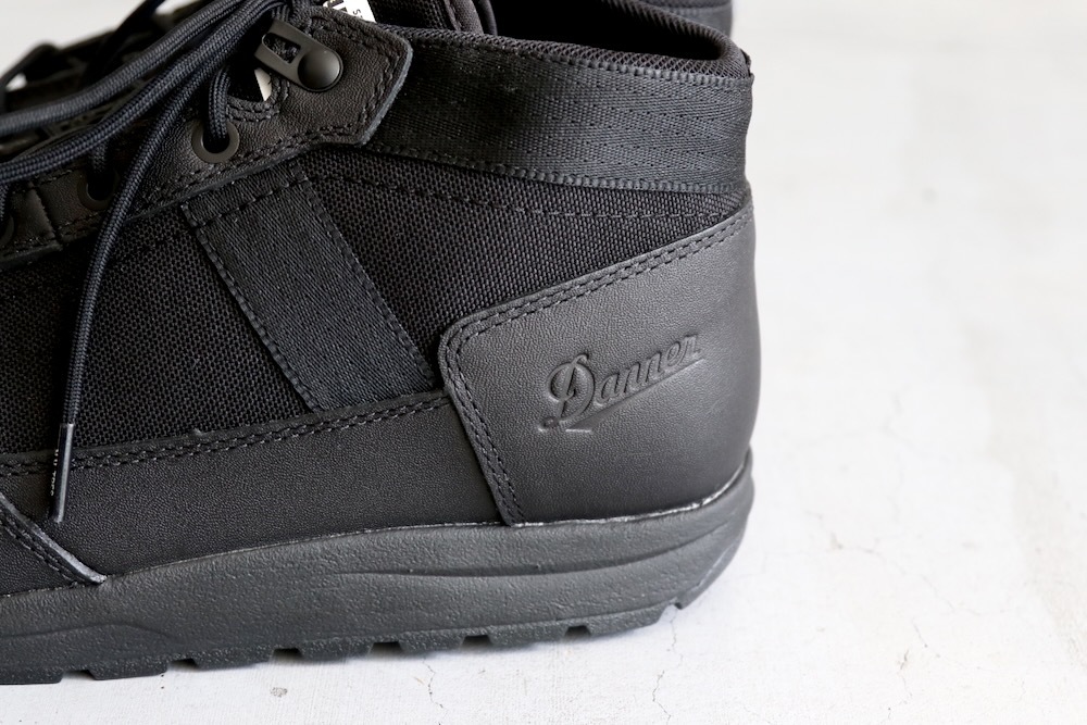 limitedN.HOOLYWOOD TEST PRODUCT EXCHANGE SERVICE Danner ( ϥꥦå  ʡ)  "TRAINING SHOES TPES-SE01"