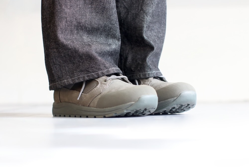 limitedN.HOOLYWOOD TEST PRODUCT EXCHANGE SERVICE Danner ( ϥꥦå  ʡ)  "TRAINING SHOES TPES-SE01"