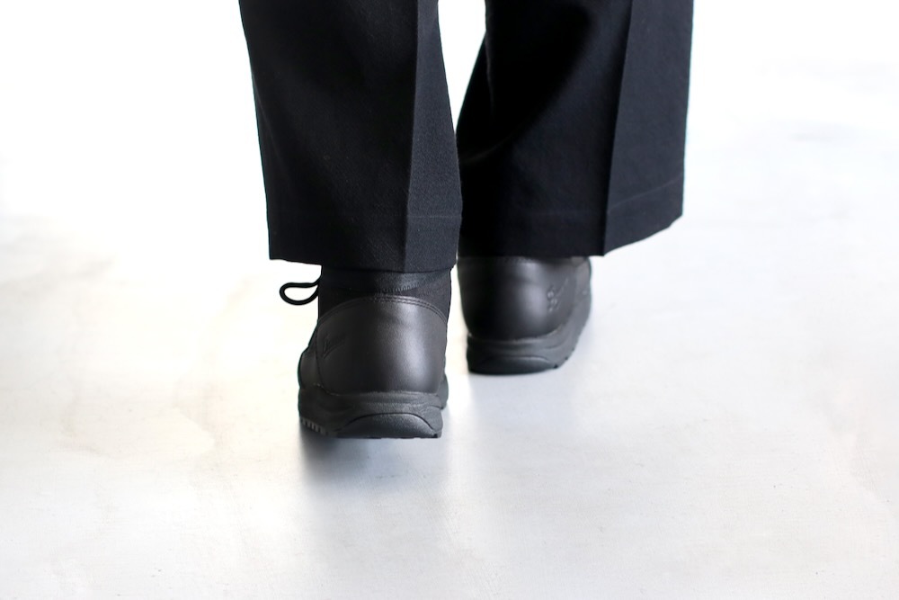 limitedN.HOOLYWOOD TEST PRODUCT EXCHANGE SERVICE Danner ( ϥꥦå  ʡ)  "TRAINING SHOES TPES-SE01"