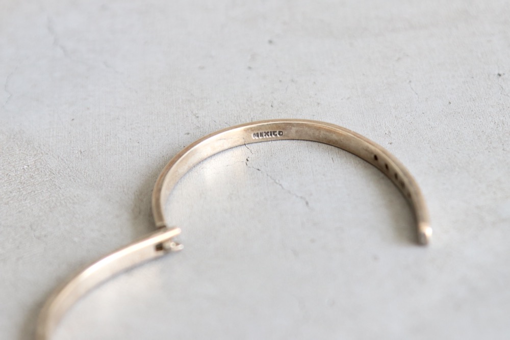 VINTAGE Mexican Jewelry (ơ ᥭ 奨꡼) "Bangle  021"