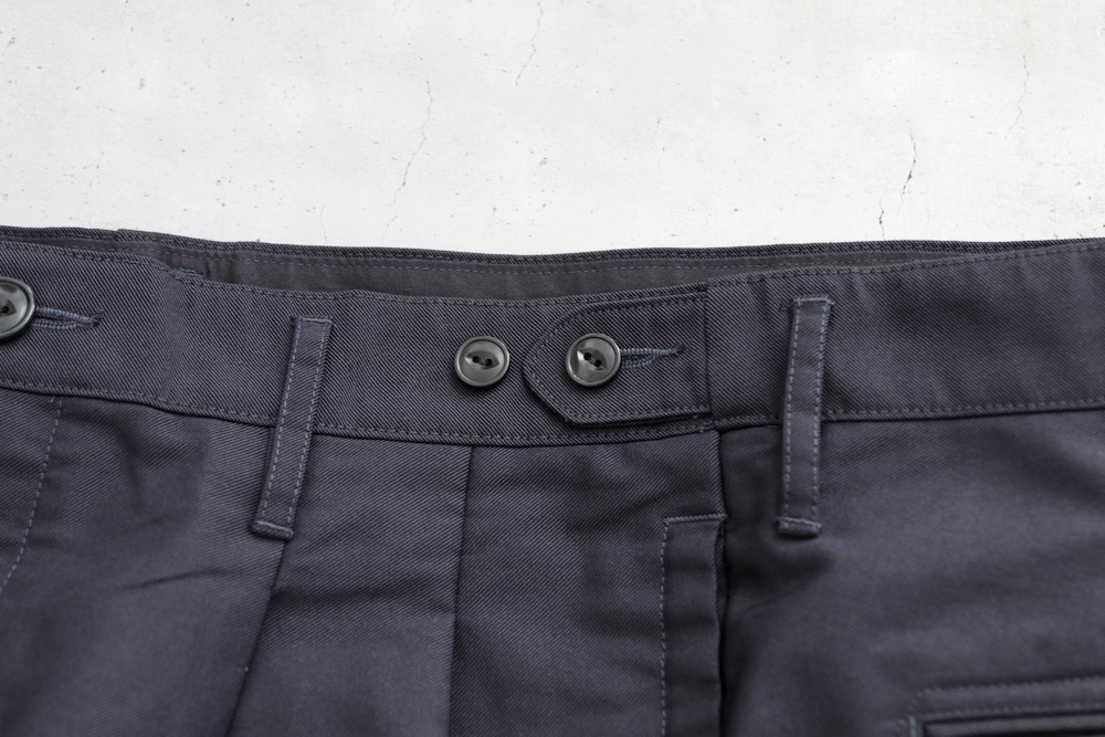 nonnative(�Υ�ͥ��ƥ���) "OFFICER CHINO TROUSERS OFFICER CHINO TROUSERS P/C GABARDINE"