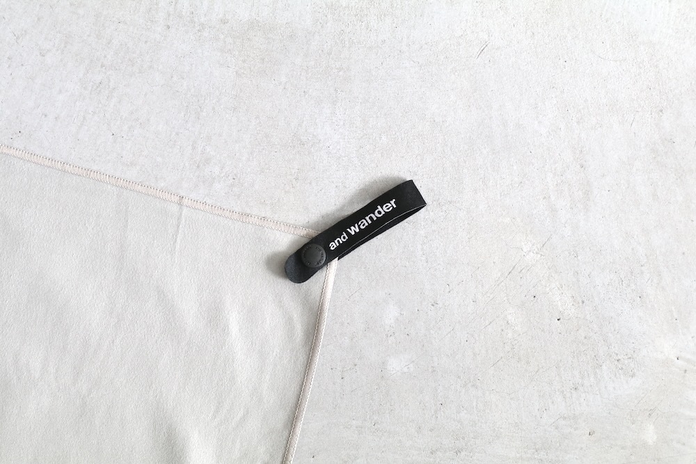 and wander(����ɥ�����) "dry towel"