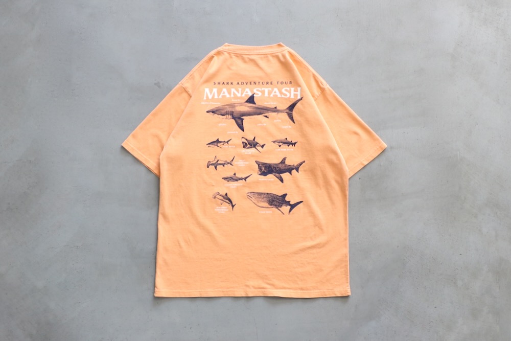 MANASTASH (�ޥʥ����å���) "PUMICE TEE SHARK"