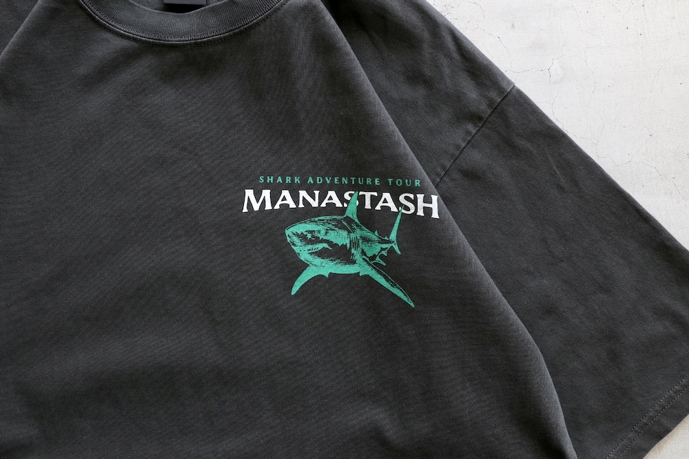 MANASTASH (�ޥʥ����å���) "PUMICE TEE SHARK"