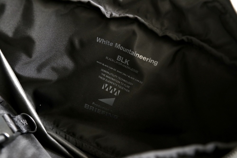 ��8.31 10:00 Release / limited��White Mountaineering �� BRIEFING(�ۥ磻�ȥޥ���ƥ˥���� �� �֥꡼�ե���) "WM BLK x BRIEFING ��BODY BAG'"