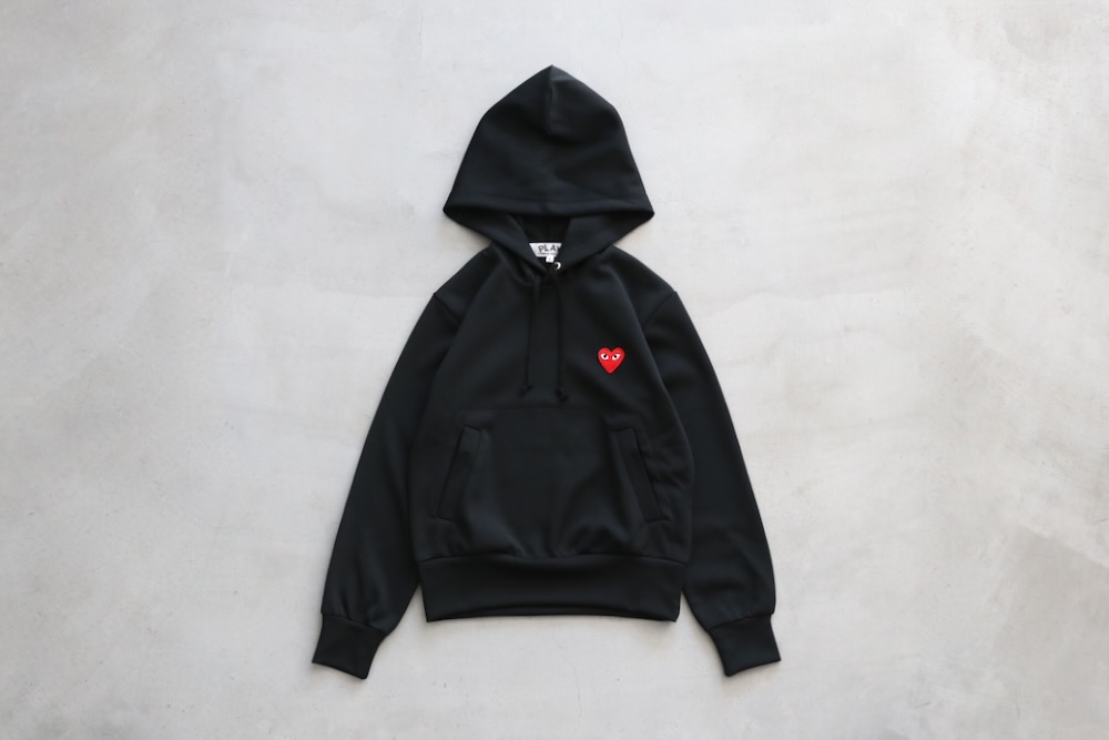 WOMEN'SPLAY COMME des GARCONS(ץ쥤   륽) "PLAY HOODED SWEATSHIRT RED HEART AZ-T173-051"