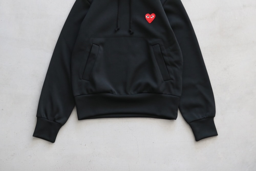 WOMEN'SPLAY COMME des GARCONS(ץ쥤   륽) "PLAY HOODED SWEATSHIRT RED HEART AZ-T173-051"