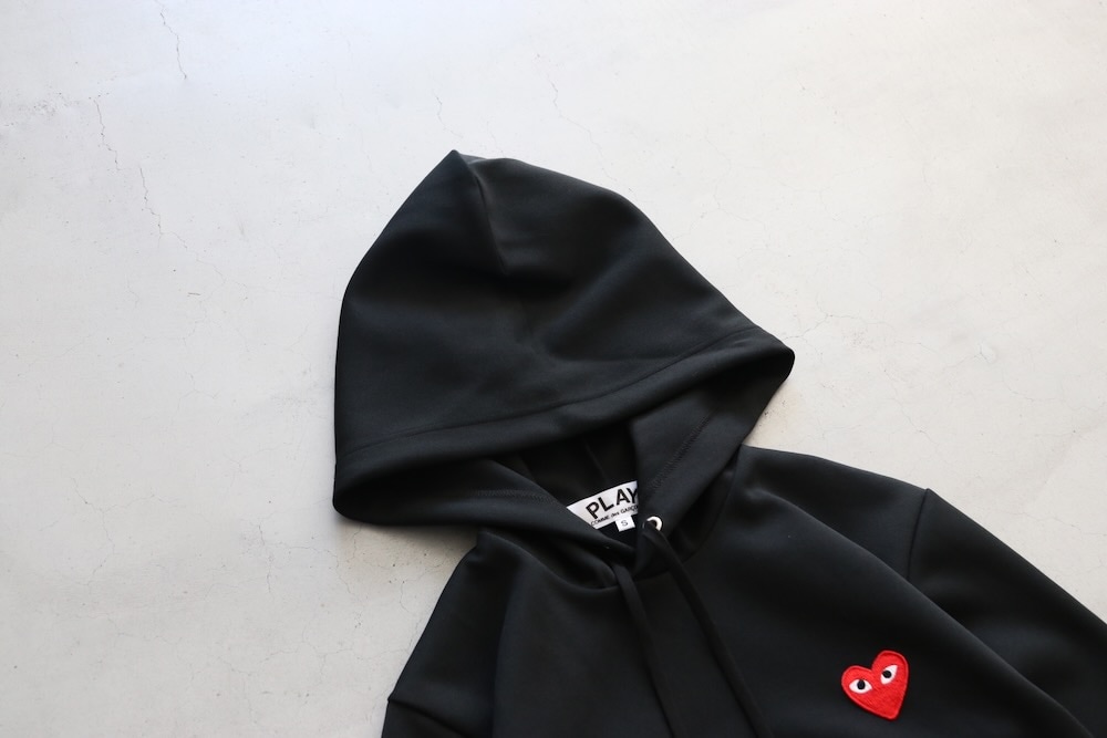 PLAY COMME des GARCONS 新品 プレイ コムデギャルソン MENS RED