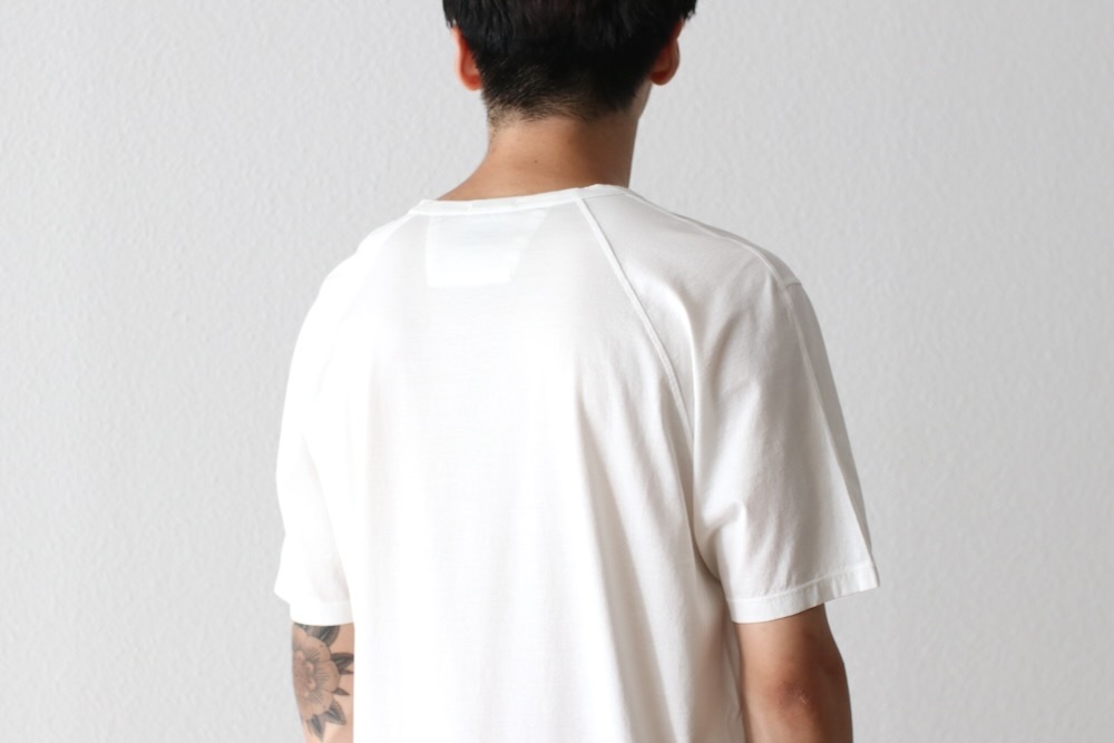 C.P. Company (ԡѥˡ) "70/2 MERCERIZED JERSEY LOGO T"