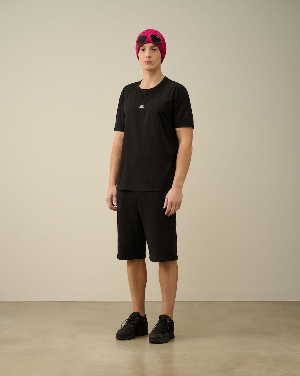 C.P. Company (ԡѥˡ) "70/2 MERCERIZED JERSEY LOGO T"