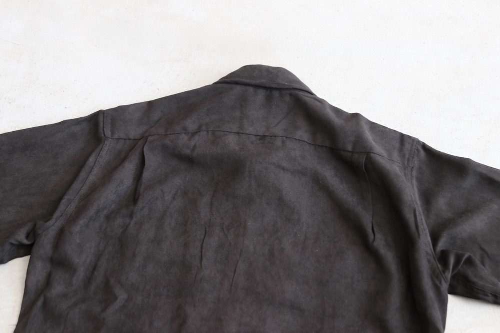 Engineered Garments (���󥸥˥����ɥ�������) "Classic Shirt - Polyester Lt.Weight Fake Suede -"