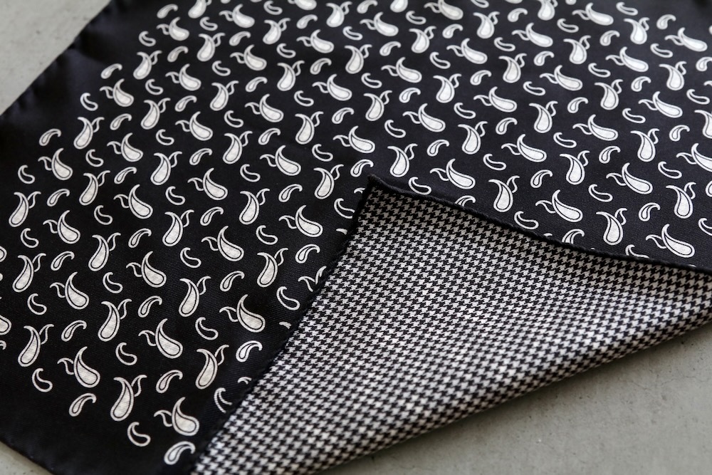 Engineered Garments (���󥸥˥����ɥ�������) "Pocket Square"