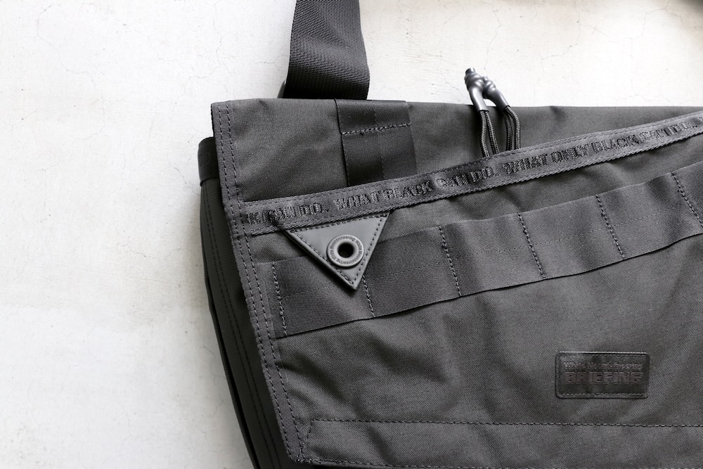��8.31 10:00 Release / limited��White Mountaineering �� BRIEFING(�ۥ磻�ȥޥ���ƥ˥���� �� �֥꡼�ե���) "WM BLK x BRIEFING ��MESSENGER��"