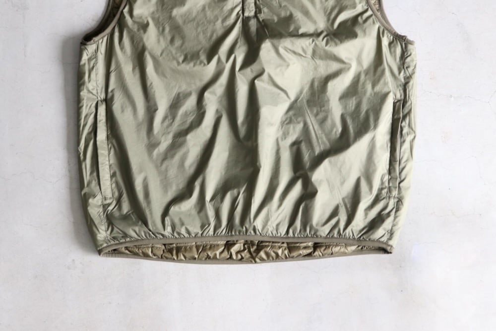 ��20%Off coupon�оݡ�thisisneverthat (�ǥ��� ���� �ͥС����å�) "Insulated Reversible Vest"