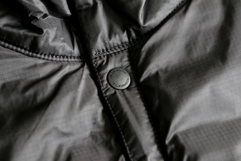 ��20%Off coupon�оݡ�thisisneverthat (�ǥ��� ���� �ͥС����å�) "Insulated Reversible Vest"