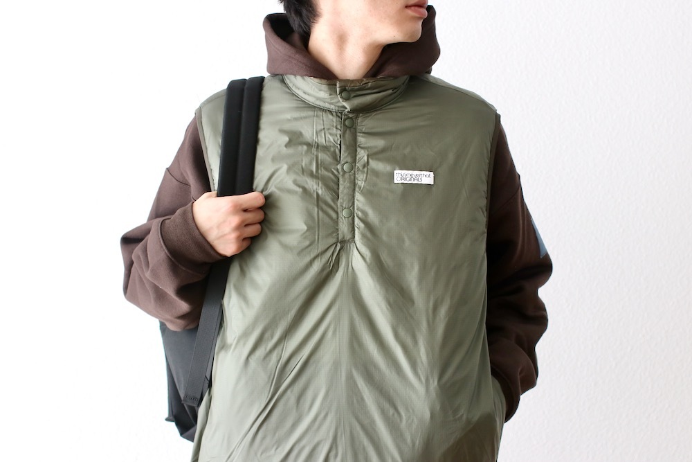 ��20%Off coupon�оݡ�thisisneverthat (�ǥ��� ���� �ͥС����å�) "Insulated Reversible Vest"