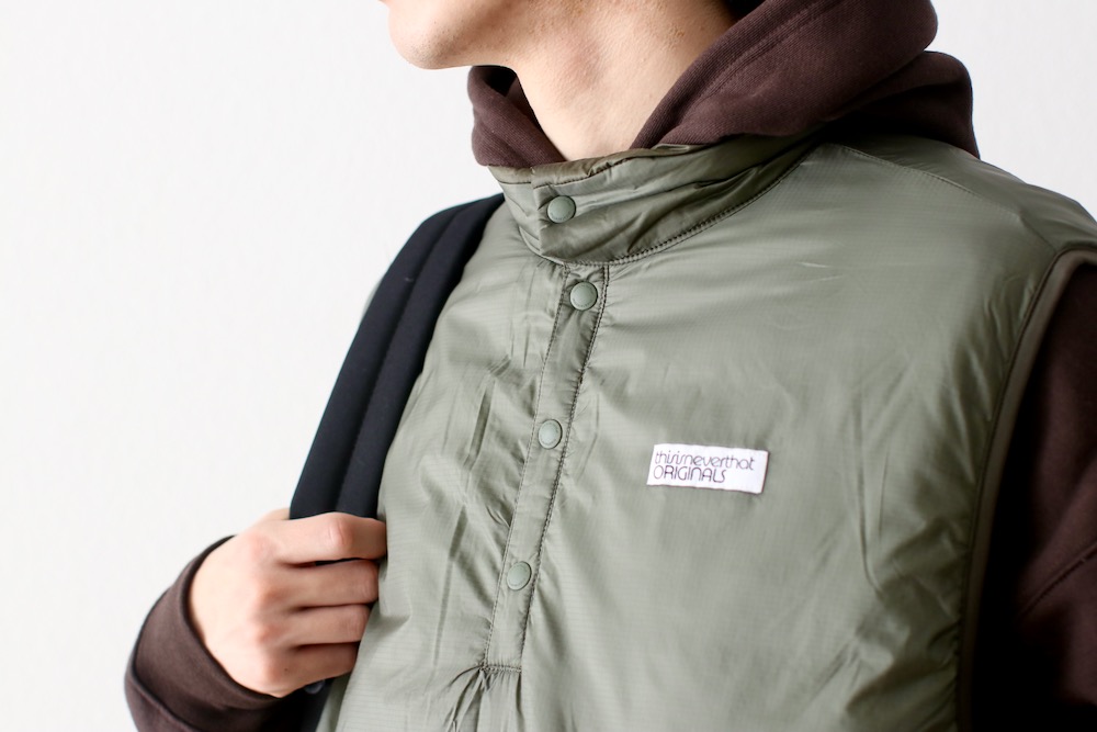 ��20%Off coupon�оݡ�thisisneverthat (�ǥ��� ���� �ͥС����å�) "Insulated Reversible Vest"