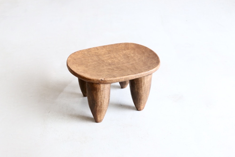 【JL】 セヌフォスツール トンガ族スツール アフリカスツール JL】 セヌフォスツール トンガ族スツール アフリカスツール Tonga