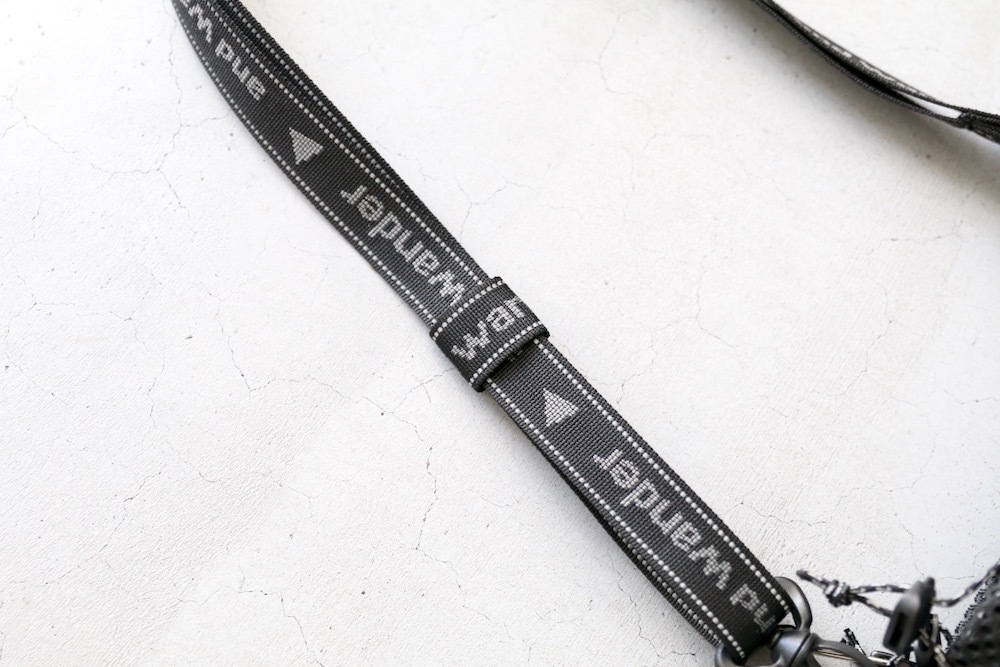 and wander(����ɥ�����) "JQ tape bottle holder"