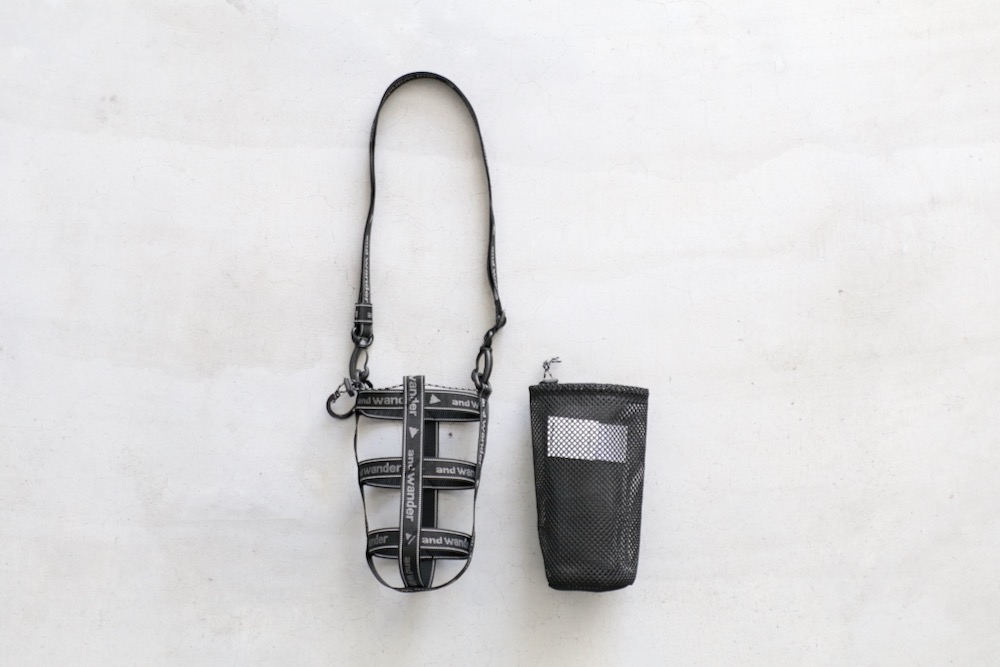 and wander(����ɥ�����) "JQ tape bottle holder"