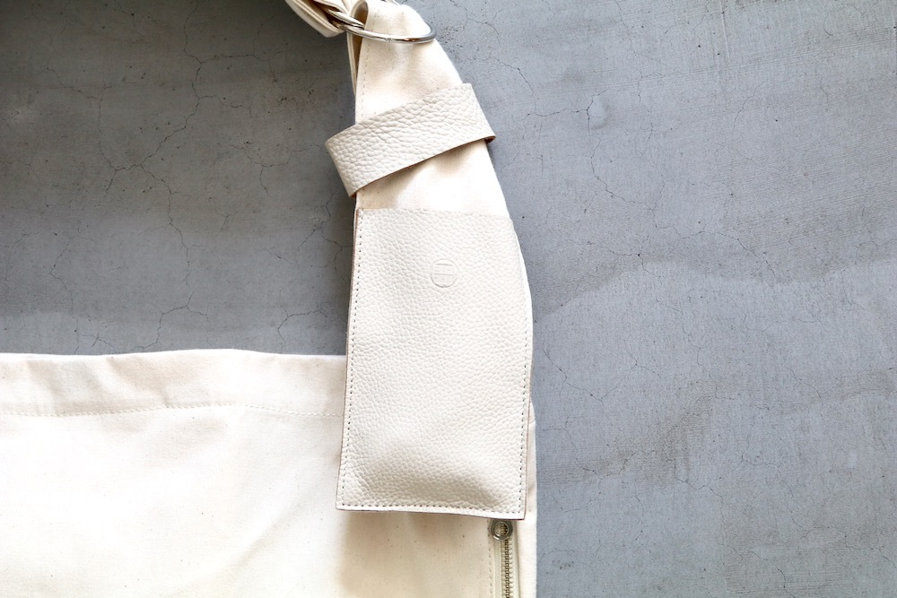 ��EXCLUSIVE / W.M ������yorozu(�����) "�����Х��������������� "