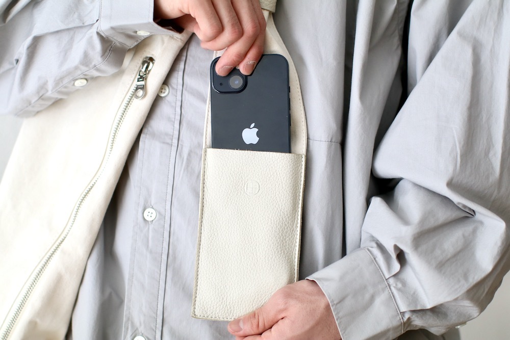 ��EXCLUSIVE / W.M ������yorozu(�����) "�����Х��������������� "