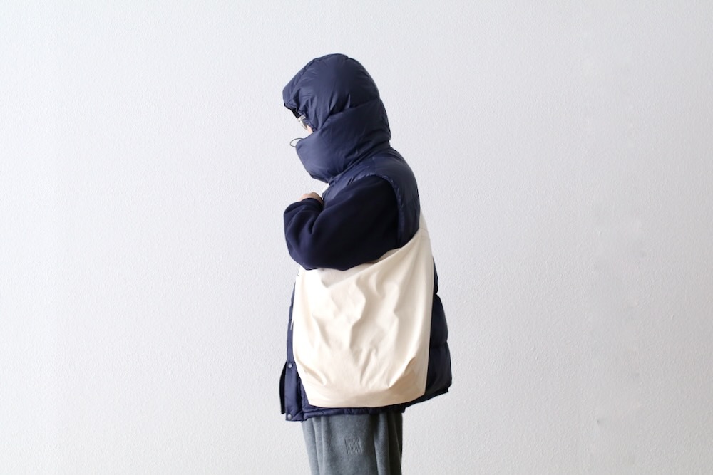 ��EXCLUSIVE / W.M ������yorozu(�����) "�����Х��������������� "