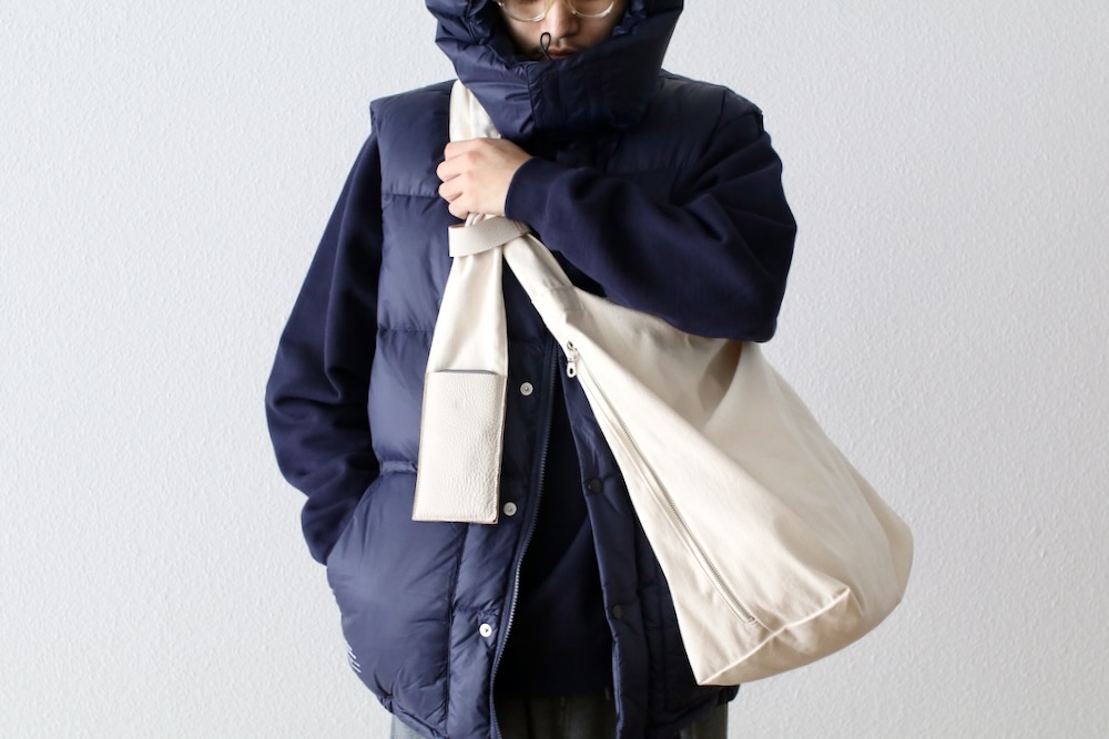 ��EXCLUSIVE / W.M ������yorozu(�����) "�����Х��������������� "