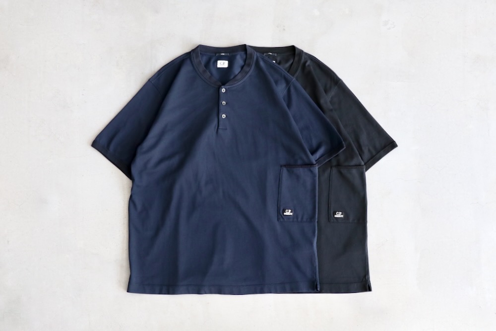 C.P. Company (ԡѥˡ) "TACTING PIQUET BUTTONED T-SHIRT"