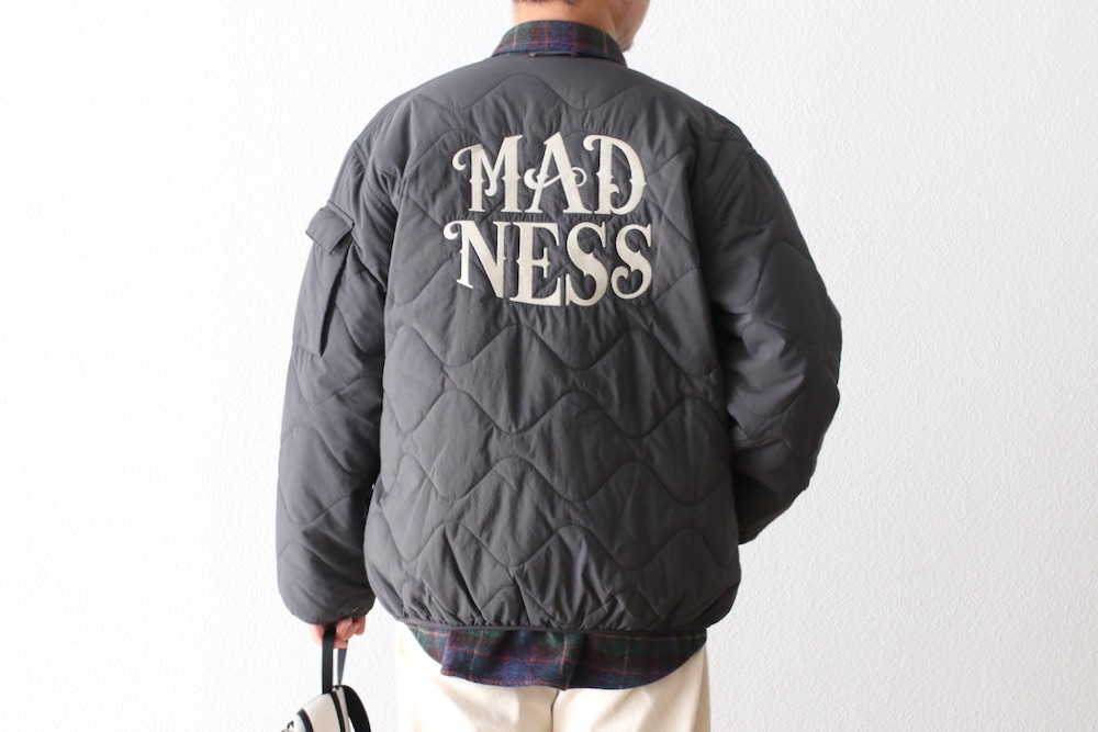 新品未使用　MADNESS マッドネス　ミリタリージャケットＬ MADNESS (マッドネス) 