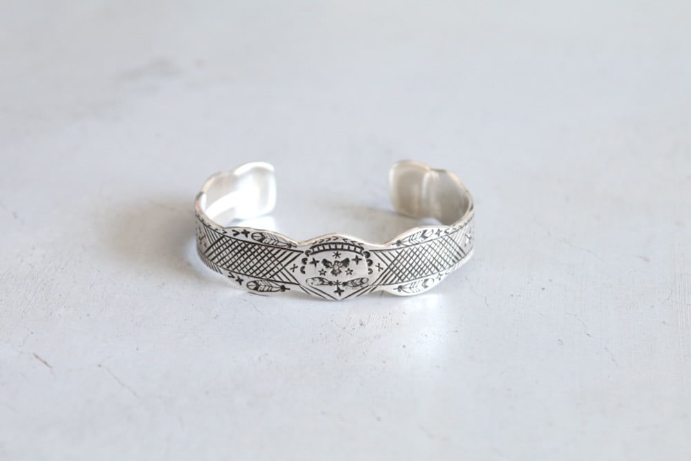 北米のインディアンジュエリーと装飾品 写真集 Indian Jewelry Indian Jewelry (インディアン ジュエリー)