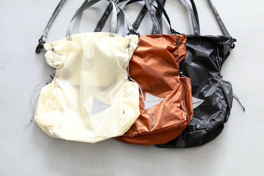 and wander(����ɥ�����) "sil tote bag"