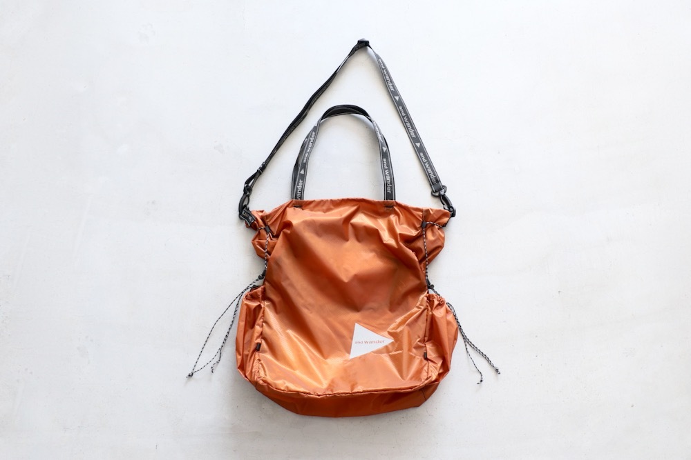 and wander(����ɥ�����) "sil tote bag"