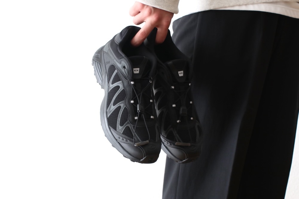 SALOMON ADVANCED( ɥХ󥹥)  "XT-WHISPER Black/Black/Asphalt"