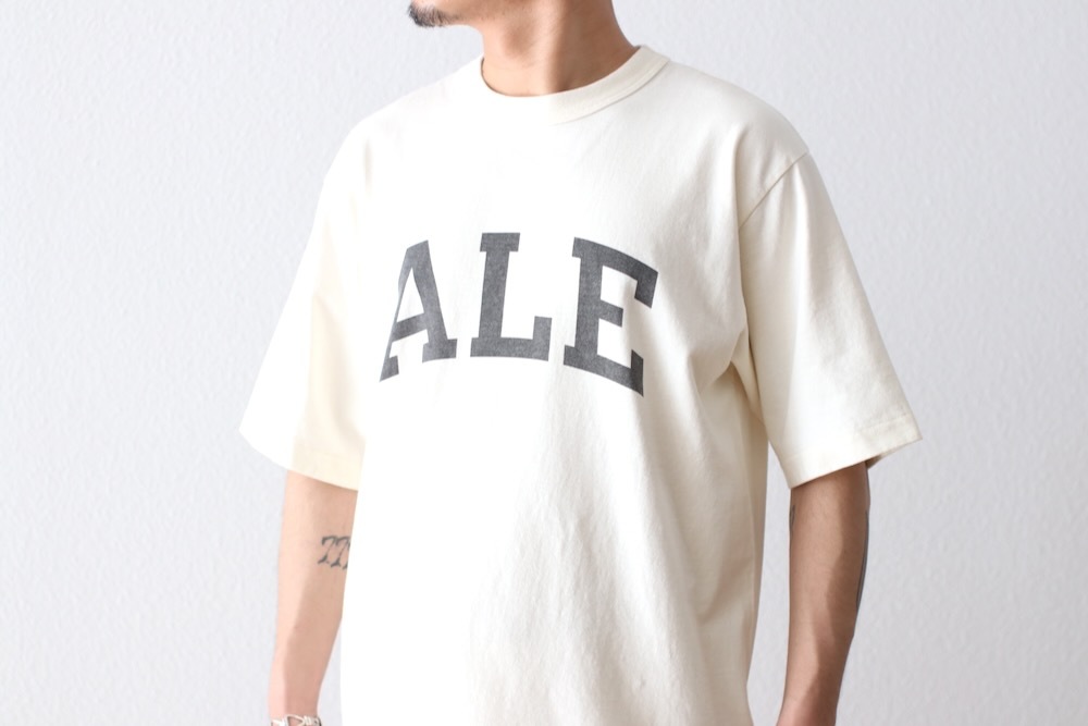 blurhms ROOTSTOCK(�֥顼�ॹ �롼�ĥ��ȥå�) "ALE-Y 88/12 Print Tee STANDARD"