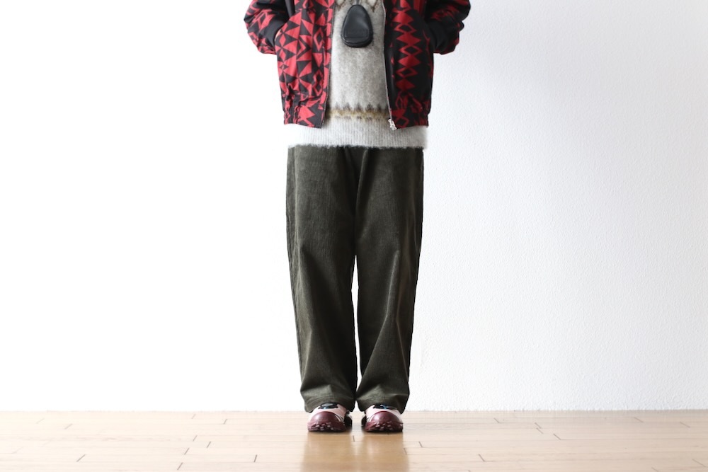 MODMNT(ɥ) "WIDE CORDUROY PANTS"