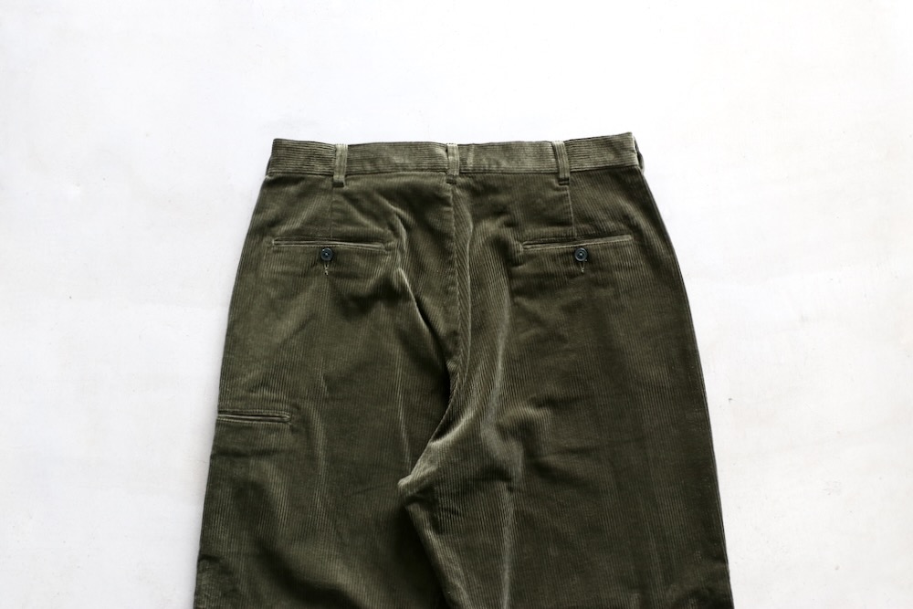 MODMNT(ɥ) "WIDE CORDUROY PANTS"