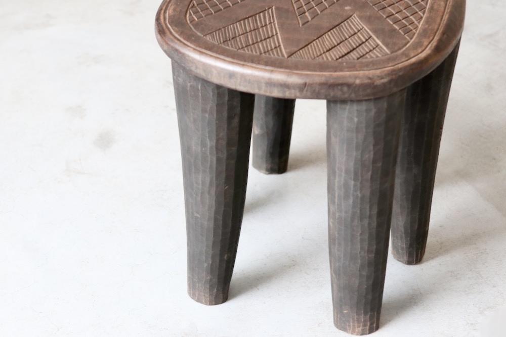 アフリカ スツール African Crafts (アフリカ工芸品) “ヌペ族のスツール - LIGHT YEARS NS